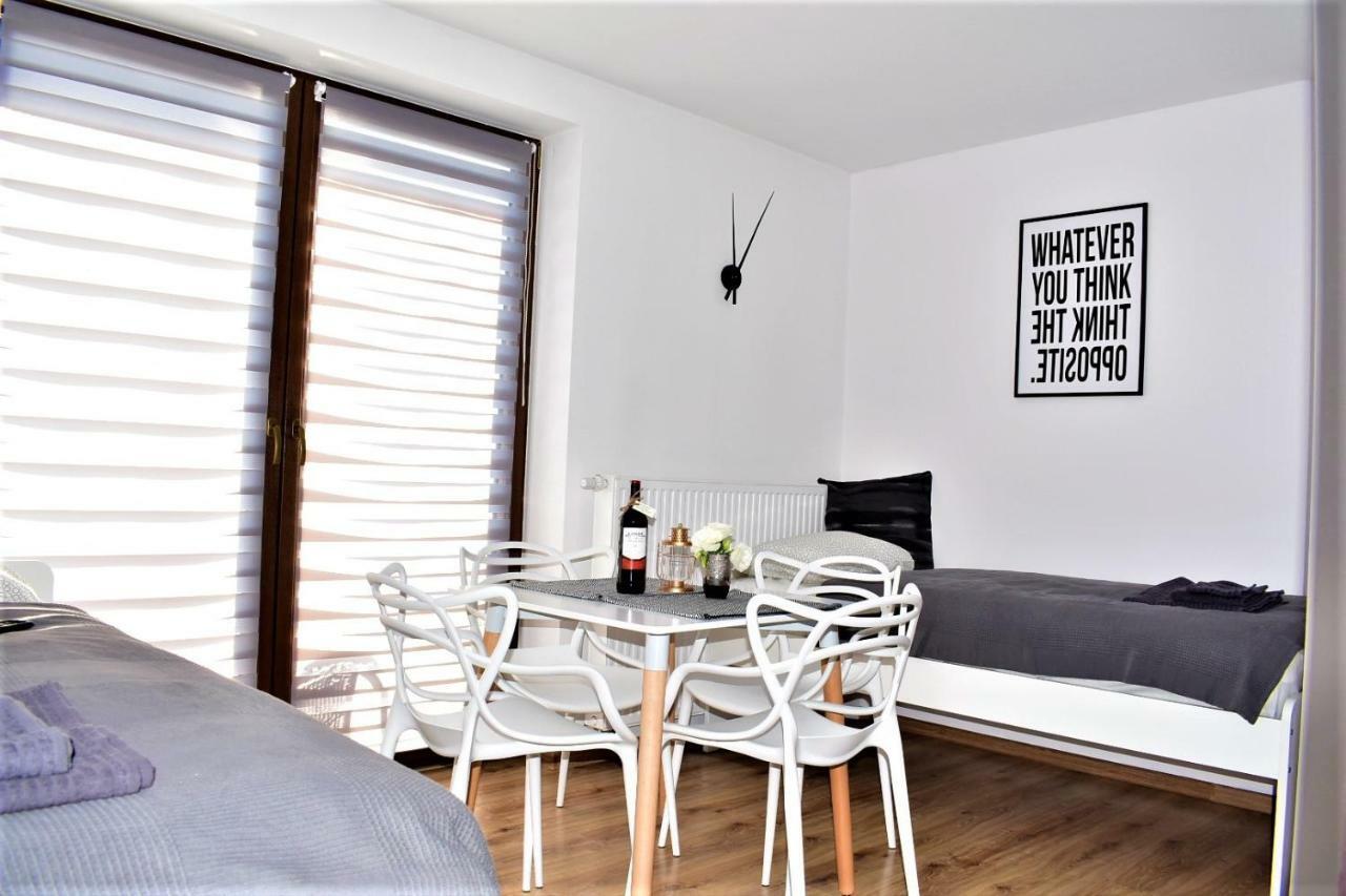 Apartament Fibra Cortado รืบนิค ภายนอก รูปภาพ
